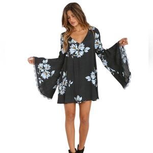 Free People Wanderer Mini Dress Blue Charcoal Floral Bell Sleeve Boho Medium